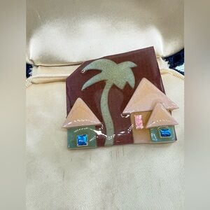 Vintage House Pin Brooch by Lucinda